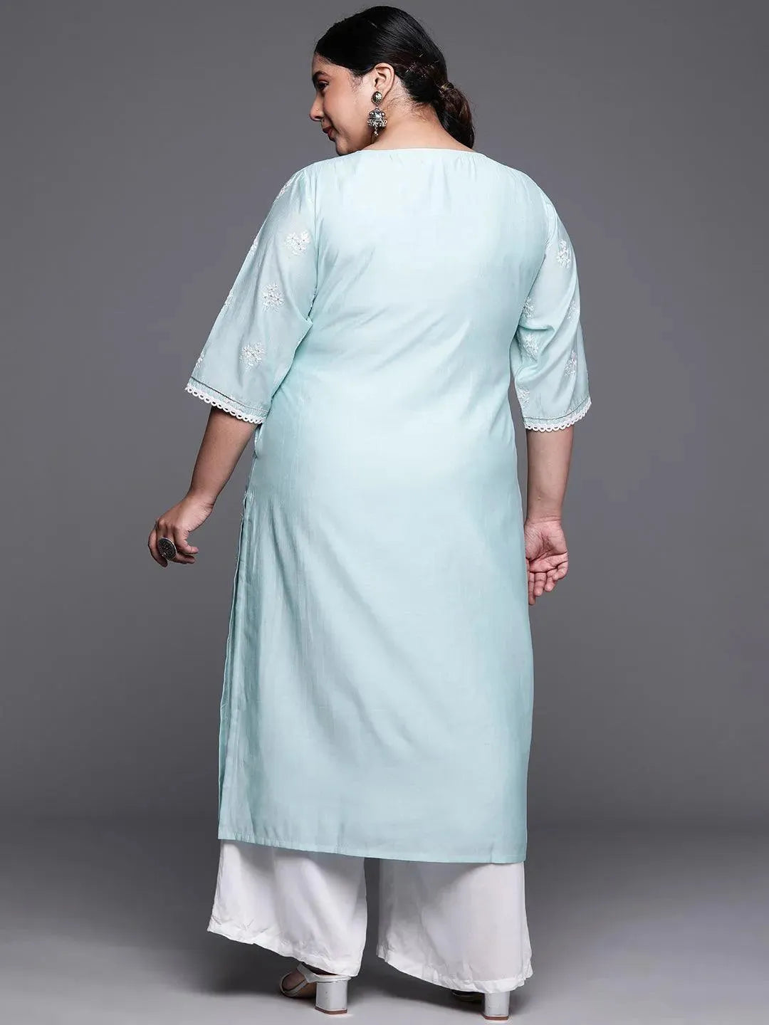 Buy Plus Size Blue Embroidered Chanderi Silk Kurta - 25073O-3XL | Libas Ethnic Wear Online
Buy Plus Size Blue Embroidered Chanderi Silk Kurta - 25073O-3XL | Libas Ethnic Wear Online