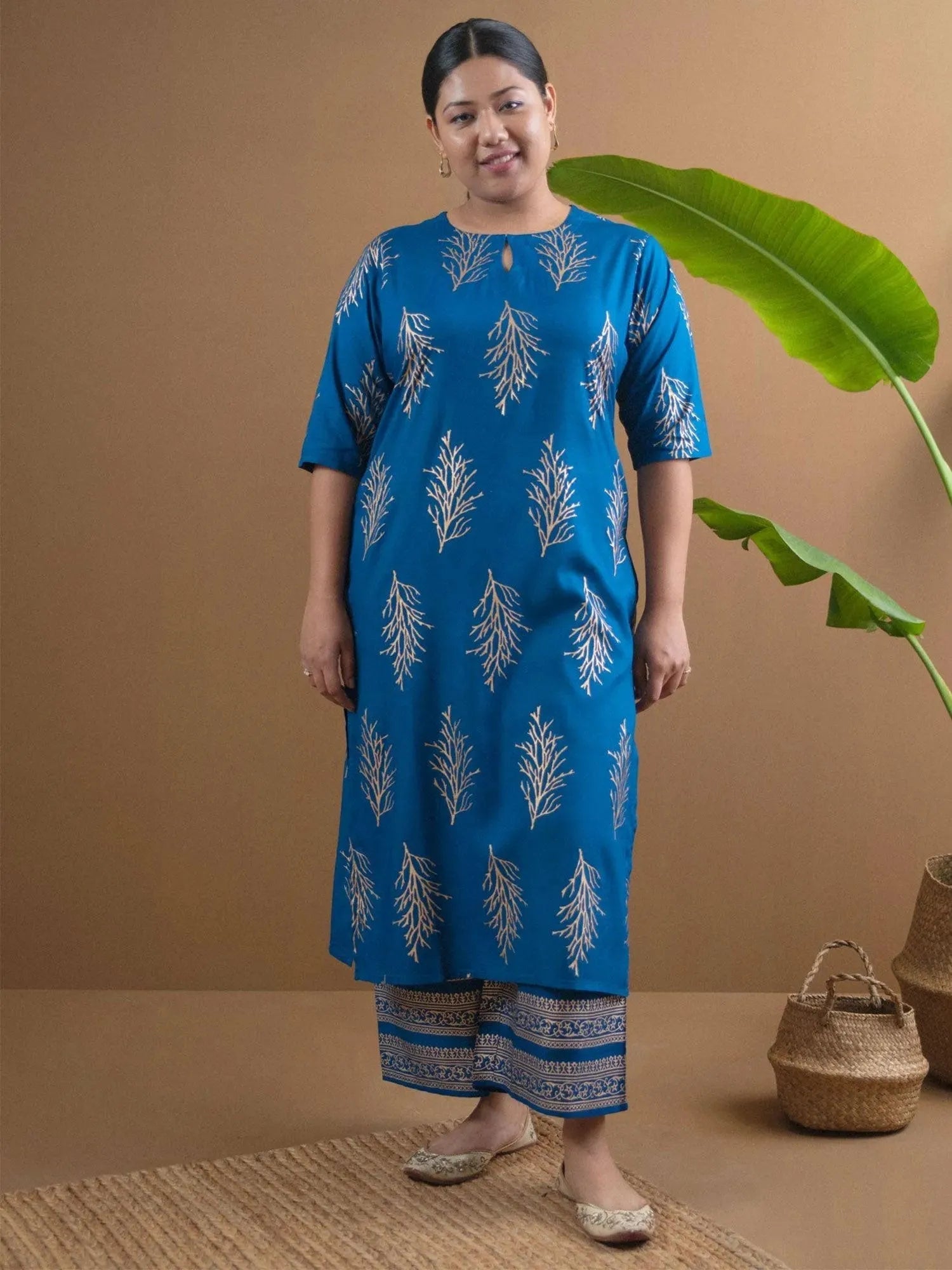 Buy Plus Size Blue Printed Cotton Kurta Set - 15008-3XL | Libas Ethnic Wear Online
Buy Plus Size Blue Printed Cotton Kurta Set - 15008-3XL | Libas Ethnic Wear Online