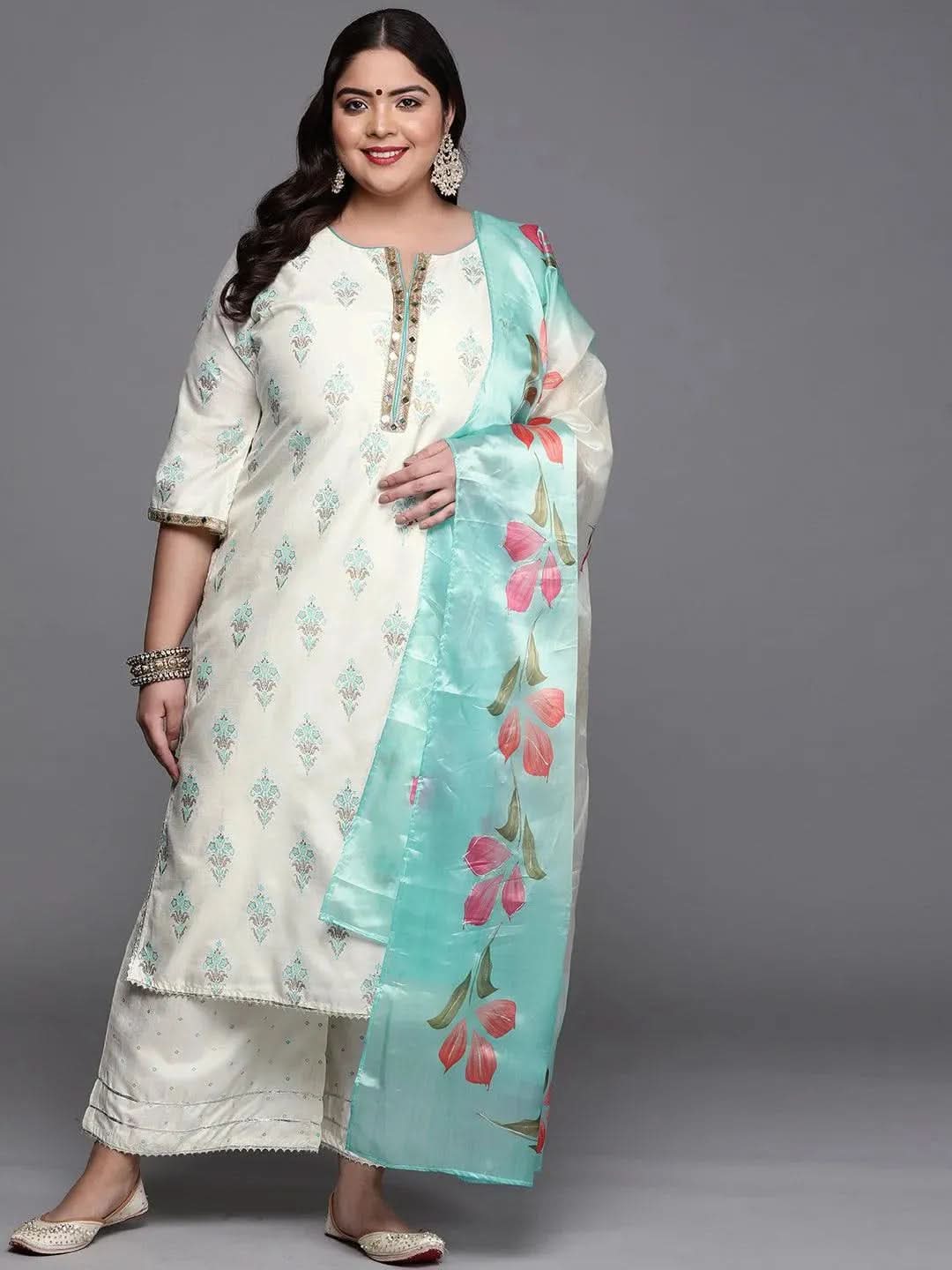 Plus Size Cream Printed Silk Blend Straight Kurta With Palazzos & Dupatta
Plus Size Cream Printed Silk Blend Straight Kurta With Palazzos & Dupatta