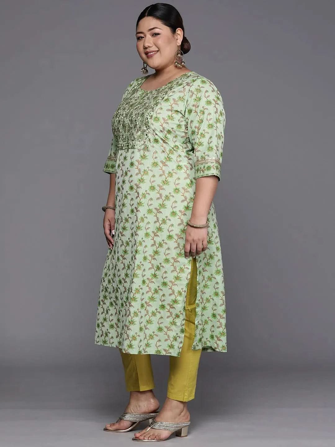 Plus Size Green Printed Cotton Silk Straight Kurta 
Plus Size Green Printed Cotton Silk Straight Kurta