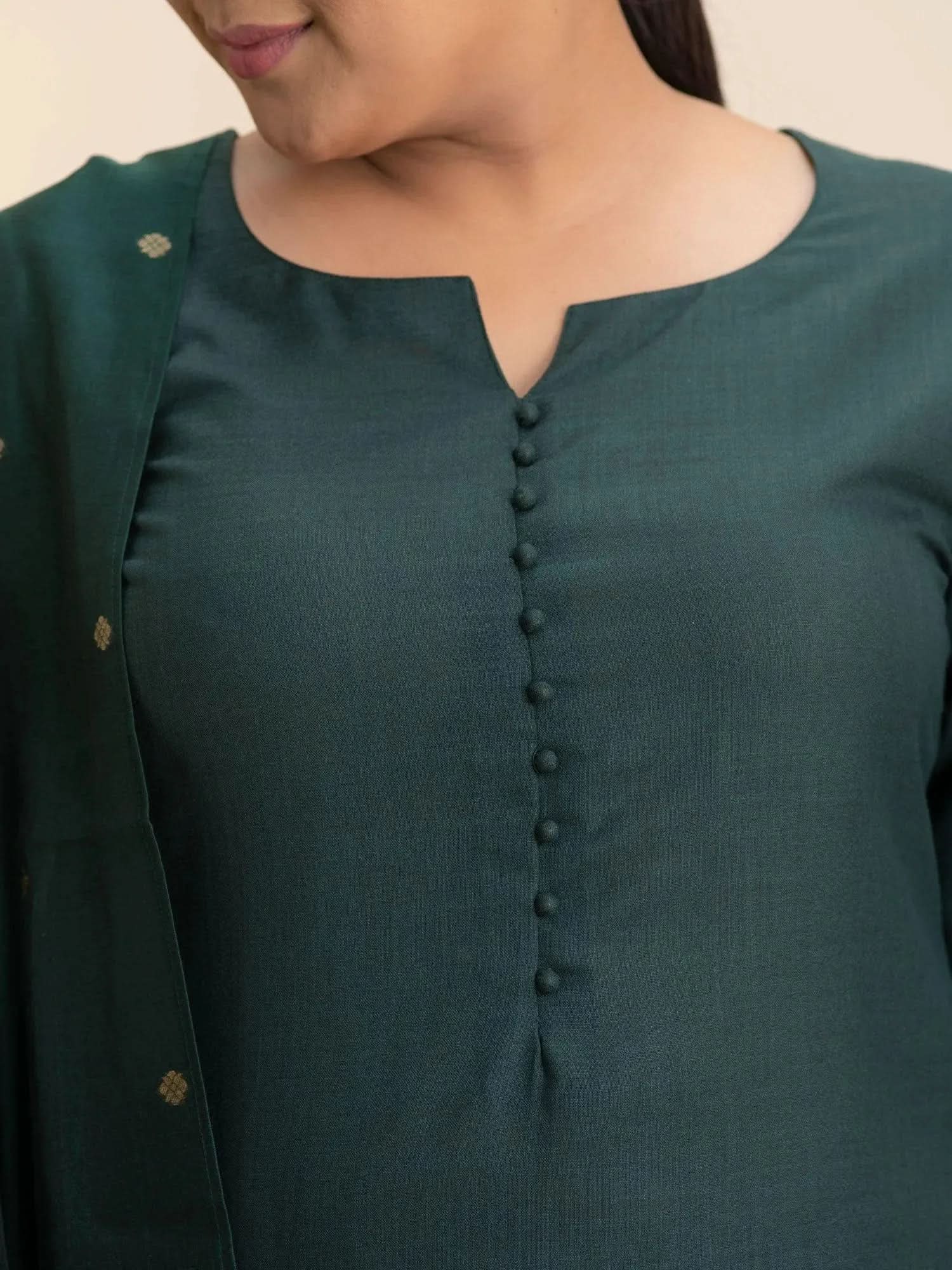 Buy Plus Size Green Solid Cotton Suit Set - 15034-3XL | Libas Ethnic Wear Online
Buy Plus Size Green Solid Cotton Suit Set - 15034-3XL | Libas Ethnic Wear Online