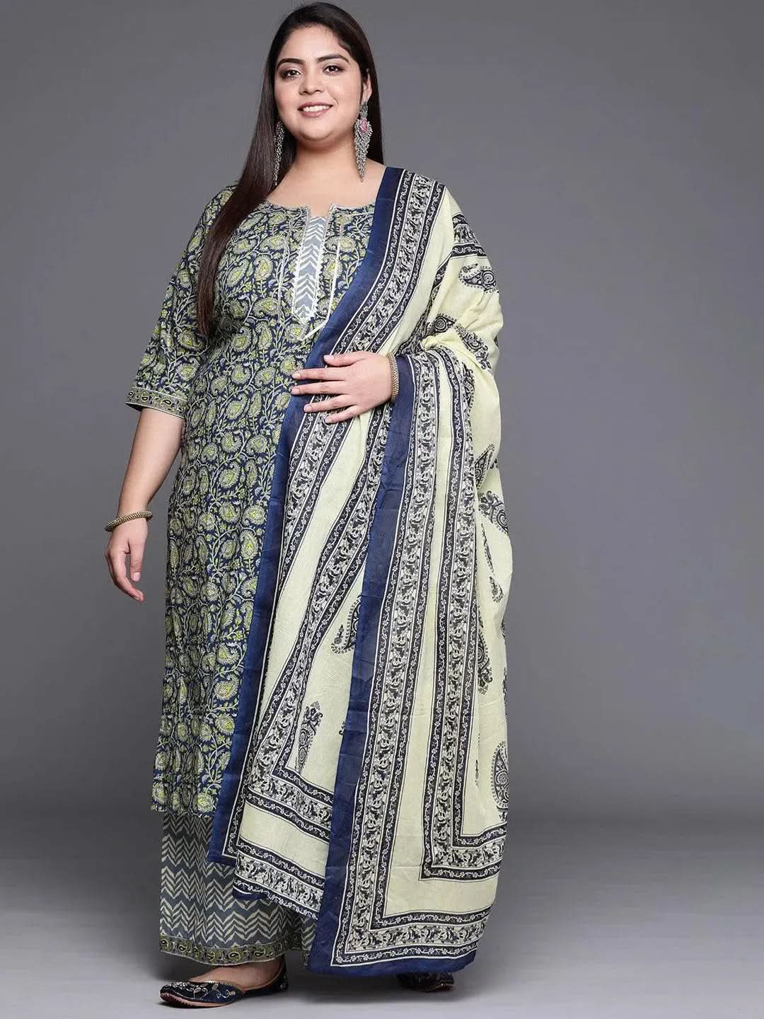 Buy Plus Size Navy Blue Printed Cotton Suit Set - 15096-6XL | Libas Ethnic Wear Online
Buy Plus Size Navy Blue Printed Cotton Suit Set - 15096-6XL | Libas Ethnic Wear Online