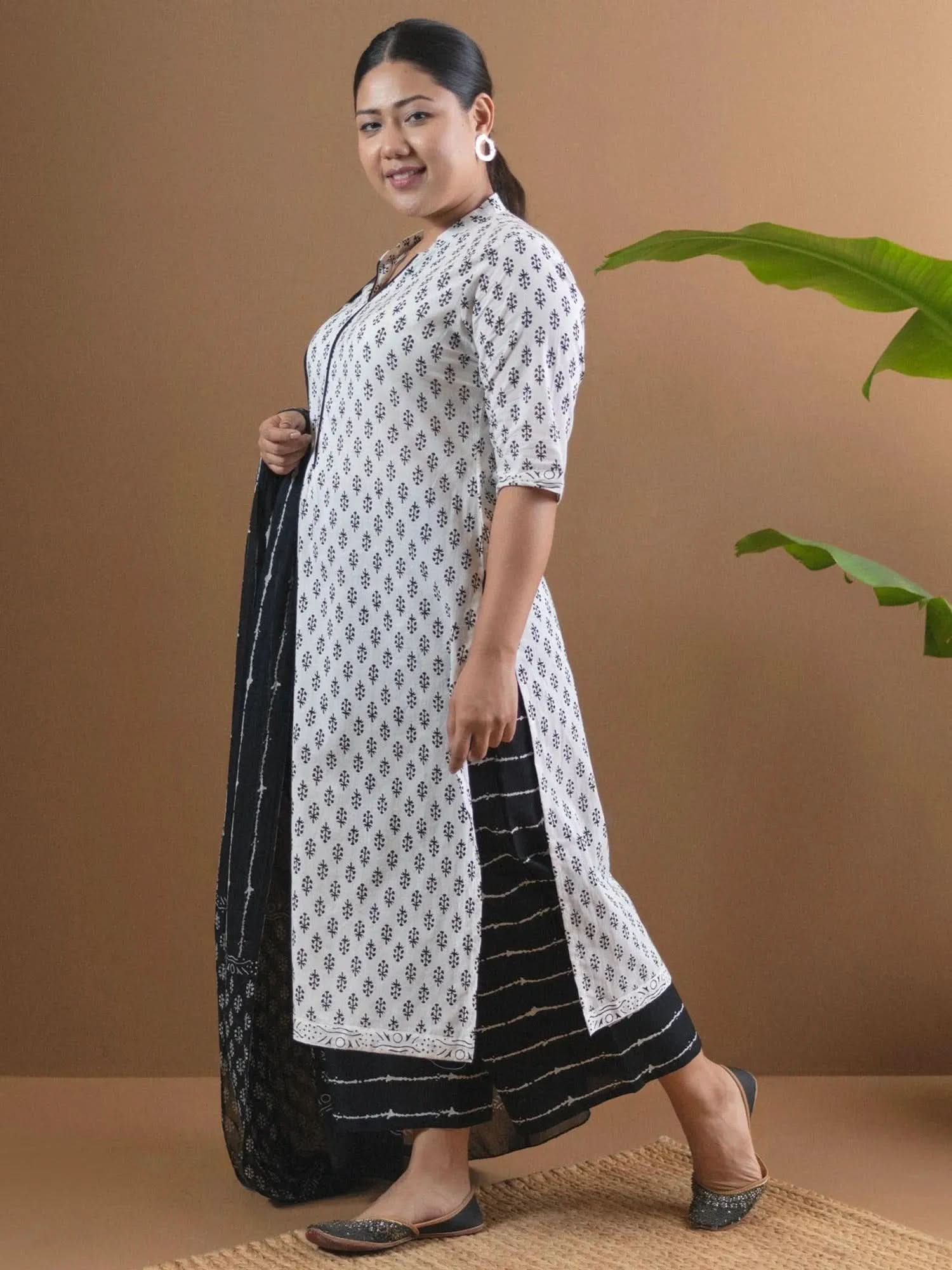 Buy Plus Size White Printed Cotton Suit Set - 15014- | Libas Ethnic Wear Online
Buy Plus Size White Printed Cotton Suit Set - 15014- | Libas Ethnic Wear Online