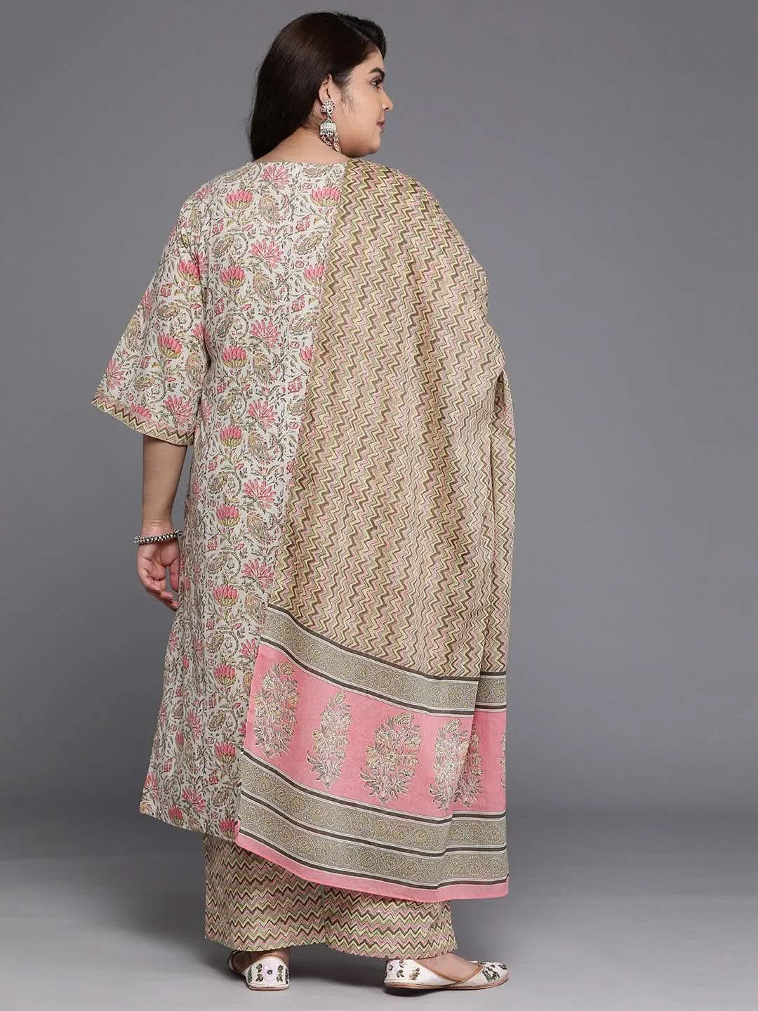 Plus Size Off-White Printed Cotton Straight Kurta With Trousers & Dupatta
Plus Size Off-White Printed Cotton Straight Kurta With Trousers & Dupatta