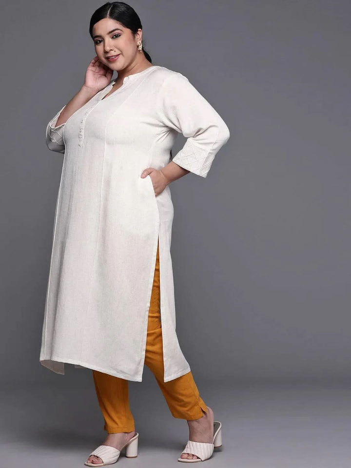 Plus Size Off White Solid Cotton Kurta - Libas