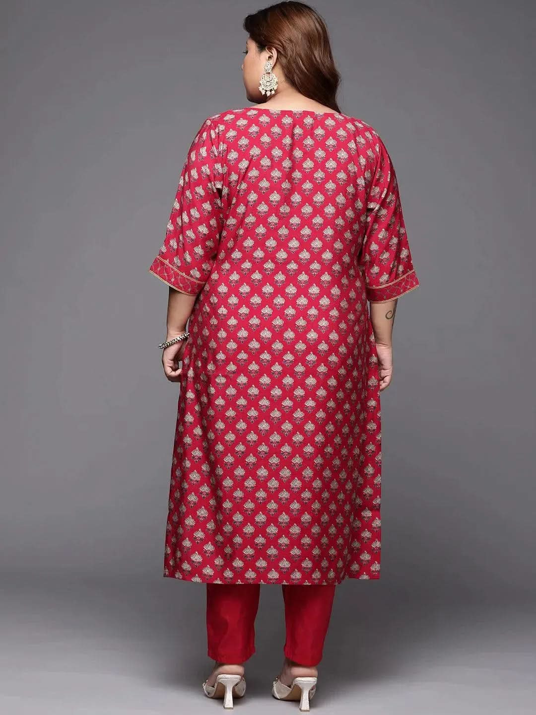 Plus Size Red Printed Silk Straight Kurta
Plus Size Red Printed Silk Straight Kurta
