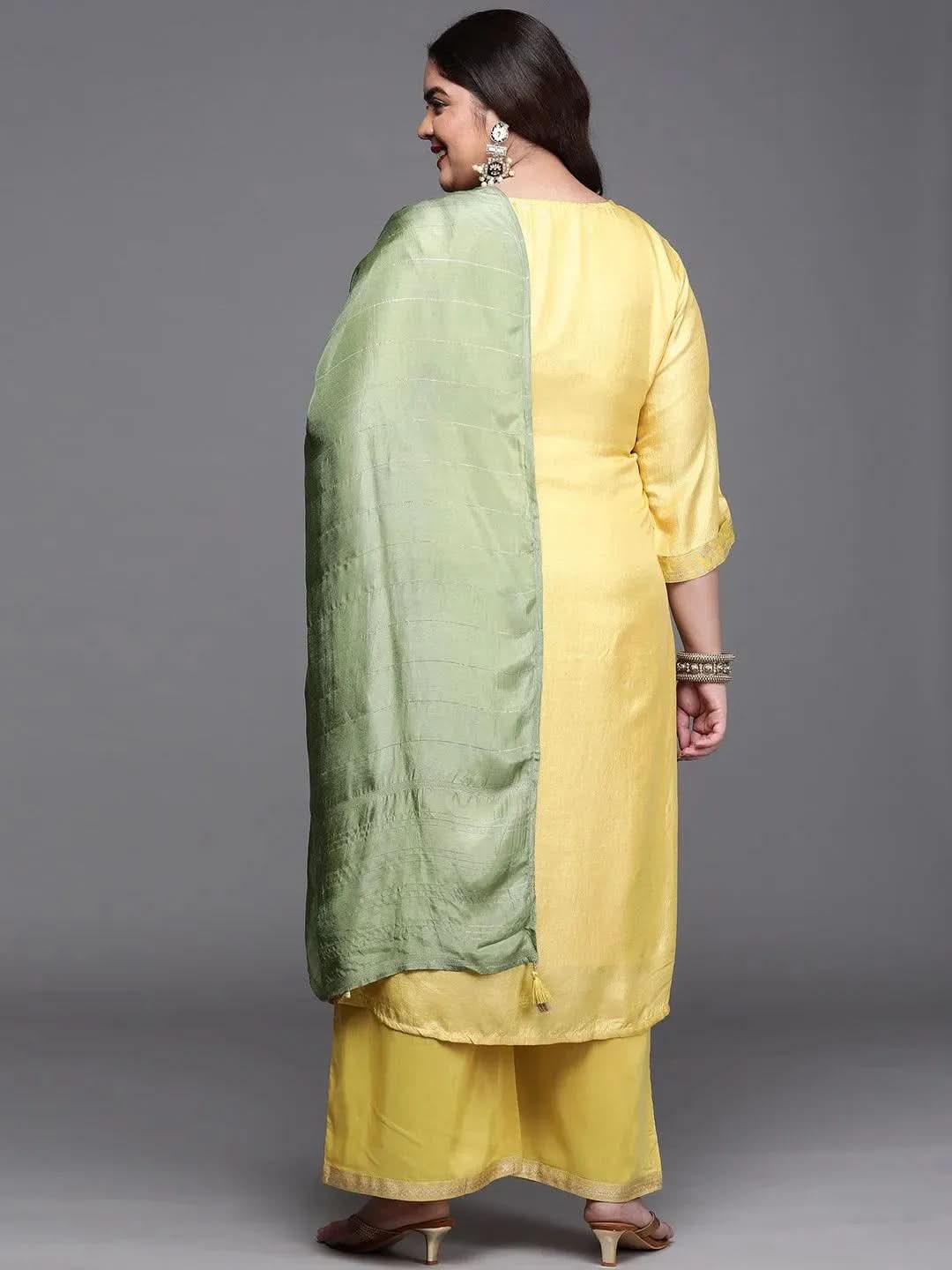 Plus Size Yellow Woven Design Silk Blend Straight Kurta With Palazzos & Dupatta
Plus Size Yellow Woven Design Silk Blend Straight Kurta With Palazzos & Dupatta