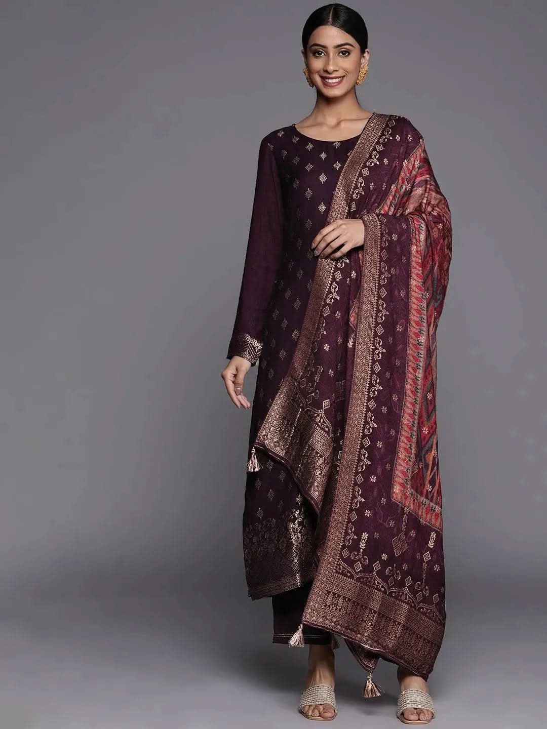 Purple Self Design Pashmina Wool Straight Kurta With Dupatta
Purple Self Design Pashmina Wool Straight Kurta With Dupatta