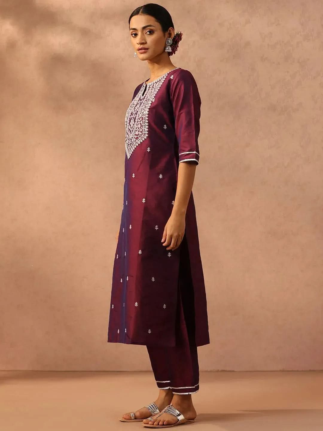 Purple Yoke Design Silk Blend Straight Kurta With Trousers & Dupatta
Purple Yoke Design Silk Blend Straight Kurta With Trousers & Dupatta