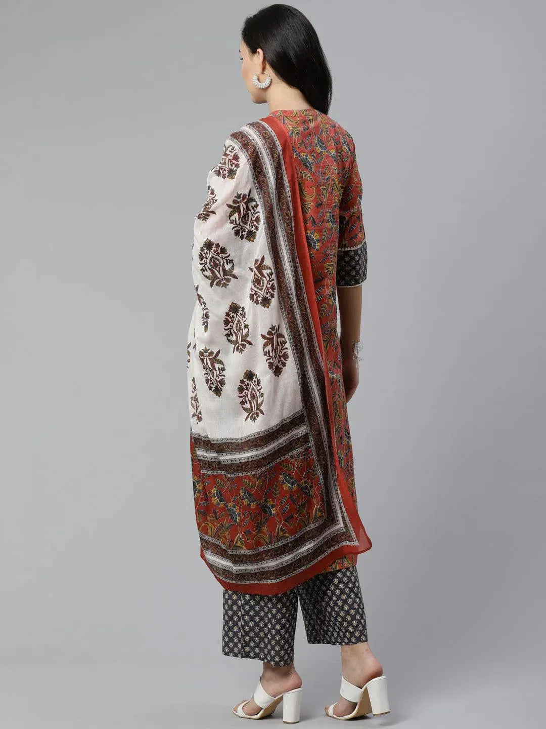 Rust Printed Cotton Straight Kurta With Palazzos & Dupatta
Rust Printed Cotton Straight Kurta With Palazzos & Dupatta