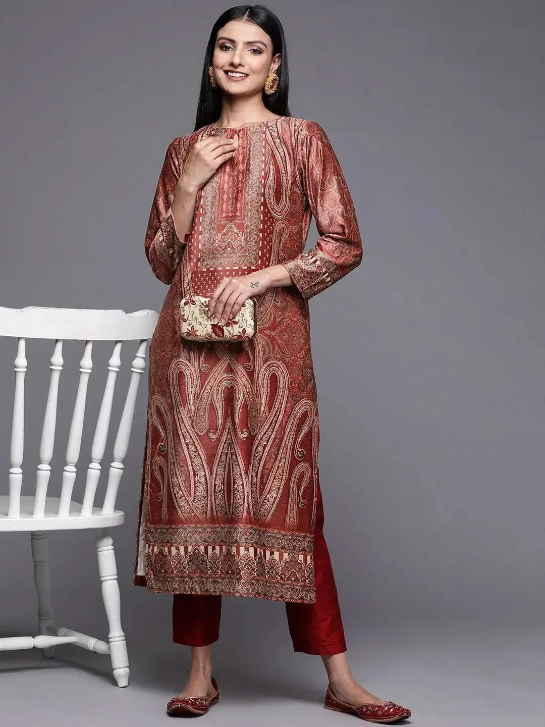 Rust Printed Velvet Straight Kurta
Rust Printed Velvet Straight Kurta