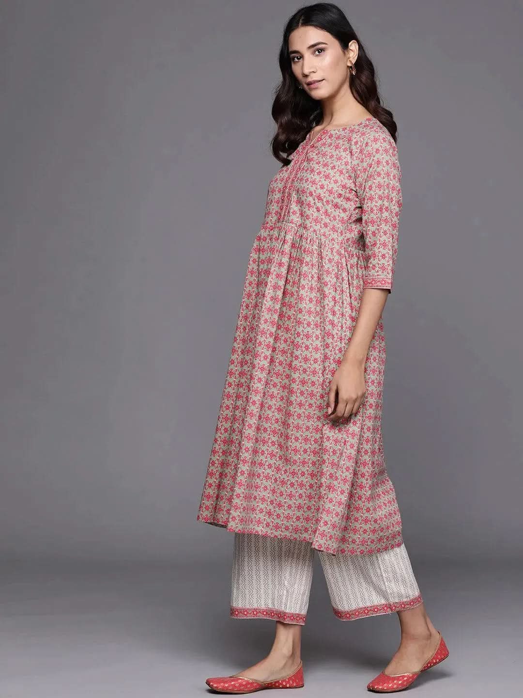 Buy Sea Green Printed Cotton Suit Set - 20329F- | Libas Ethnic Wear Online 
Buy Sea Green Printed Cotton Suit Set - 20329F- | Libas Ethnic Wear Online