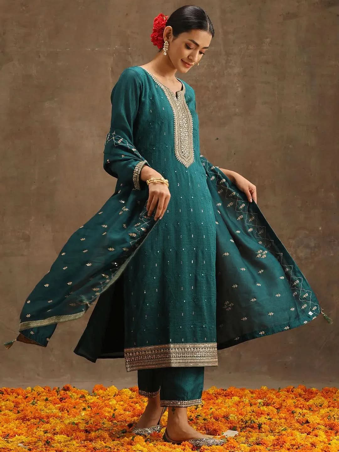 Teal Embroidered Silk Blend Straight Kurta With Trousers & Dupatta
Teal Embroidered Silk Blend Straight Kurta With Trousers & Dupatta