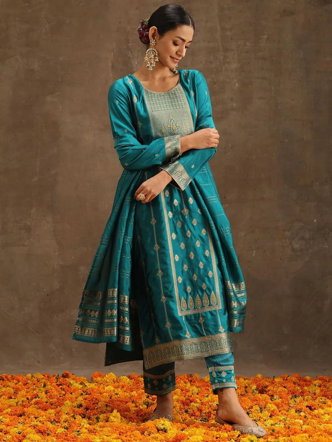 Turquoise Blue Woven Design Silk Blend Straight Kurta With Trousers & Dupatta 
Turquoise Blue Woven Design Silk Blend Straight Kurta With Trousers & Dupatta