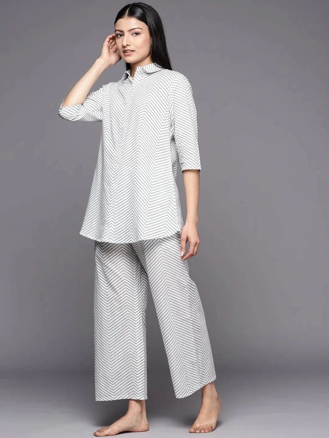 White Printed Cotton Night Suit
White Printed Cotton Night Suit