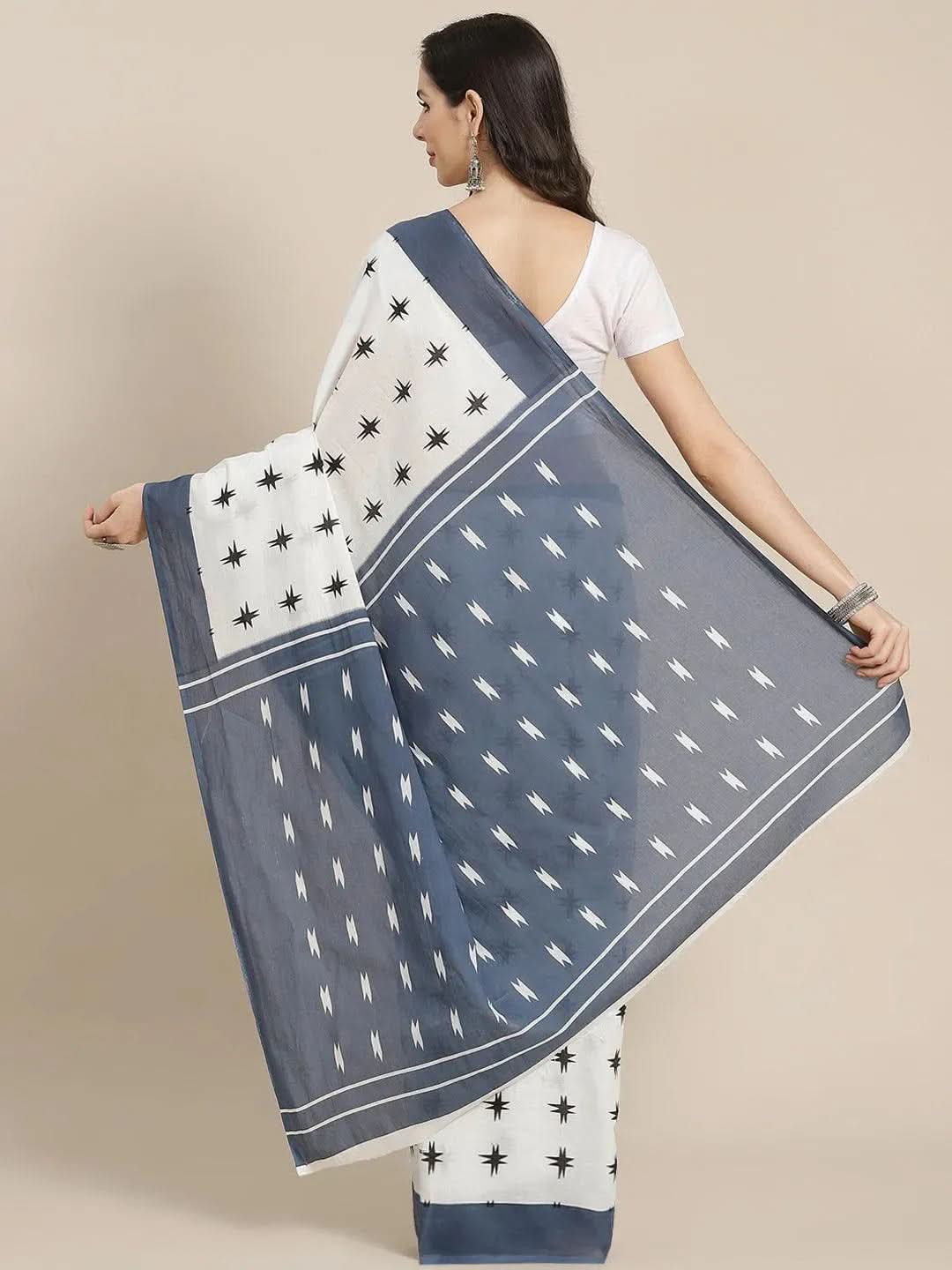 Buy White Printed Cotton Saree - 14581 | Libas Ethnic Wear Online
Buy White Printed Cotton Saree - 14581 | Libas Ethnic Wear Online