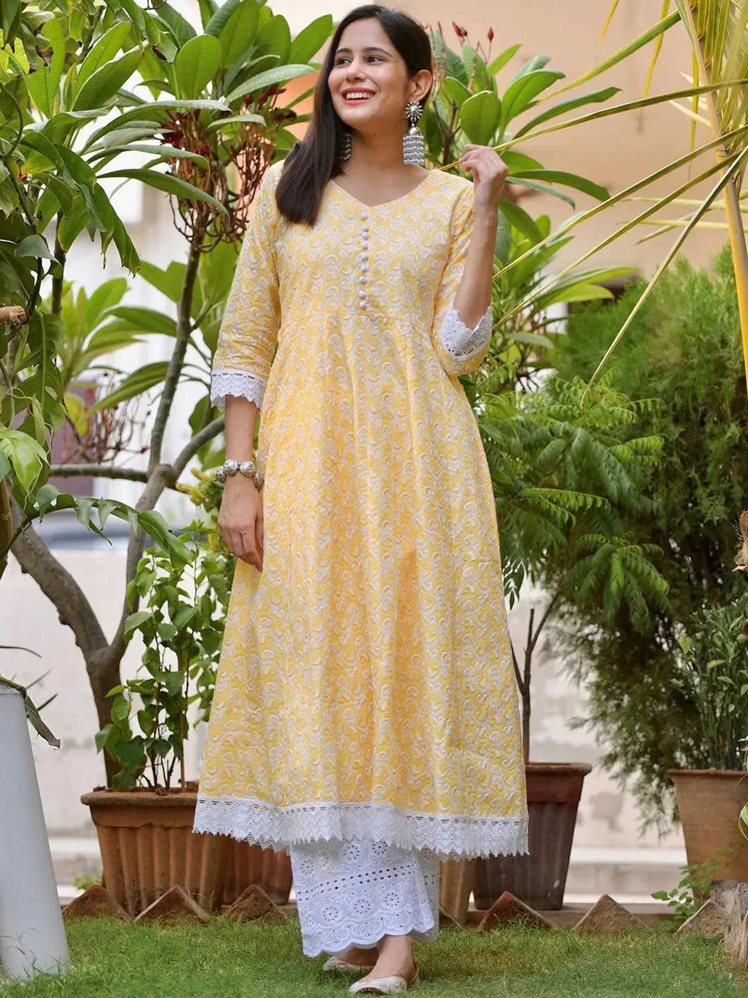 Buy Yellow Embroidered Cotton Kurta - 23146O- | Libas Ethnic Wear Online
Buy Yellow Embroidered Cotton Kurta - 23146O- | Libas Ethnic Wear Online