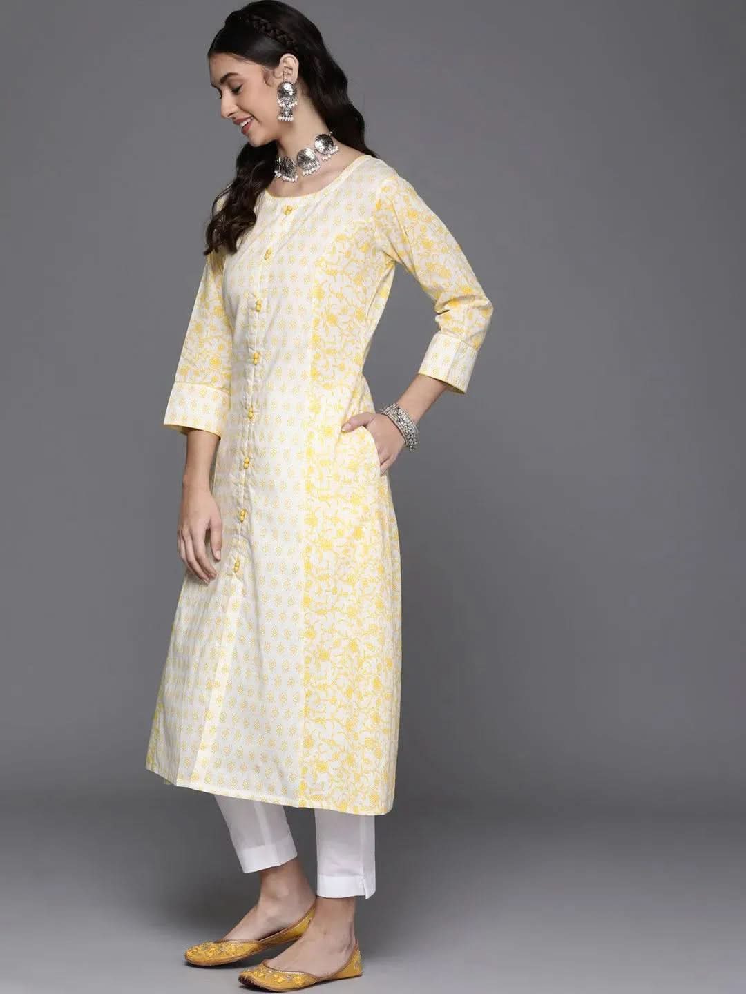 Buy Yellow Printed Cotton Kurta - 23332O- | Libas Ethnic Wear Online
Buy Yellow Printed Cotton Kurta - 23332O- | Libas Ethnic Wear Online