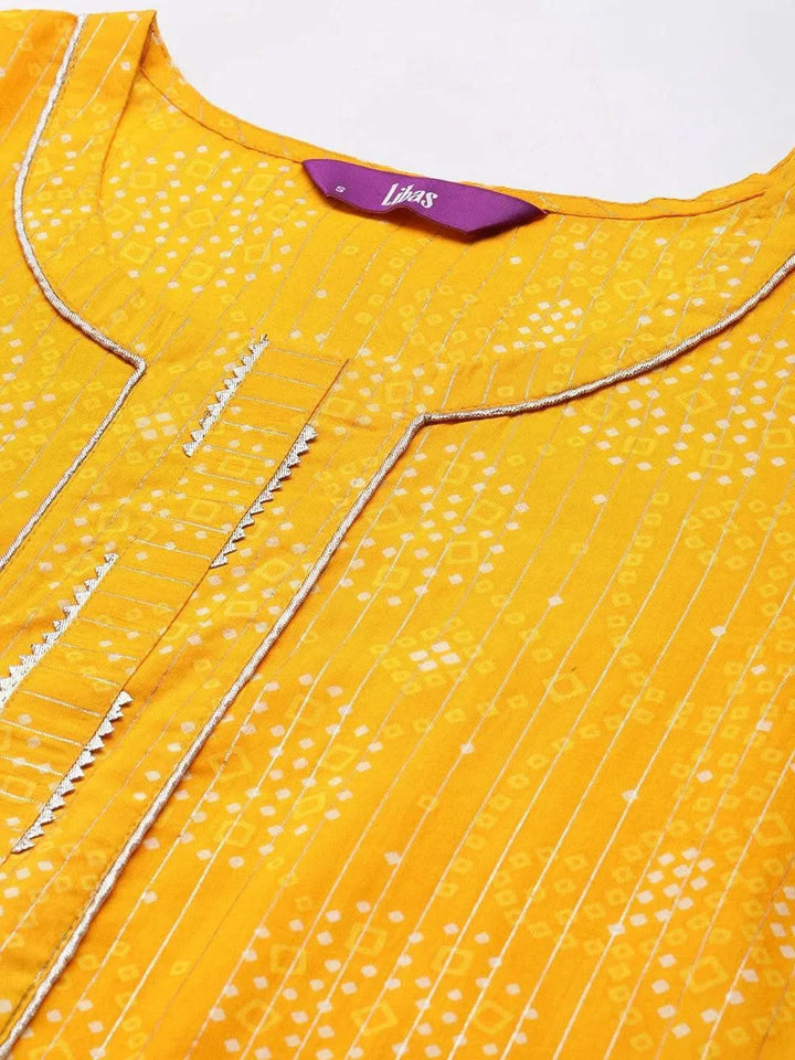 Yellow Printed Cotton Straight Kurta - Libas