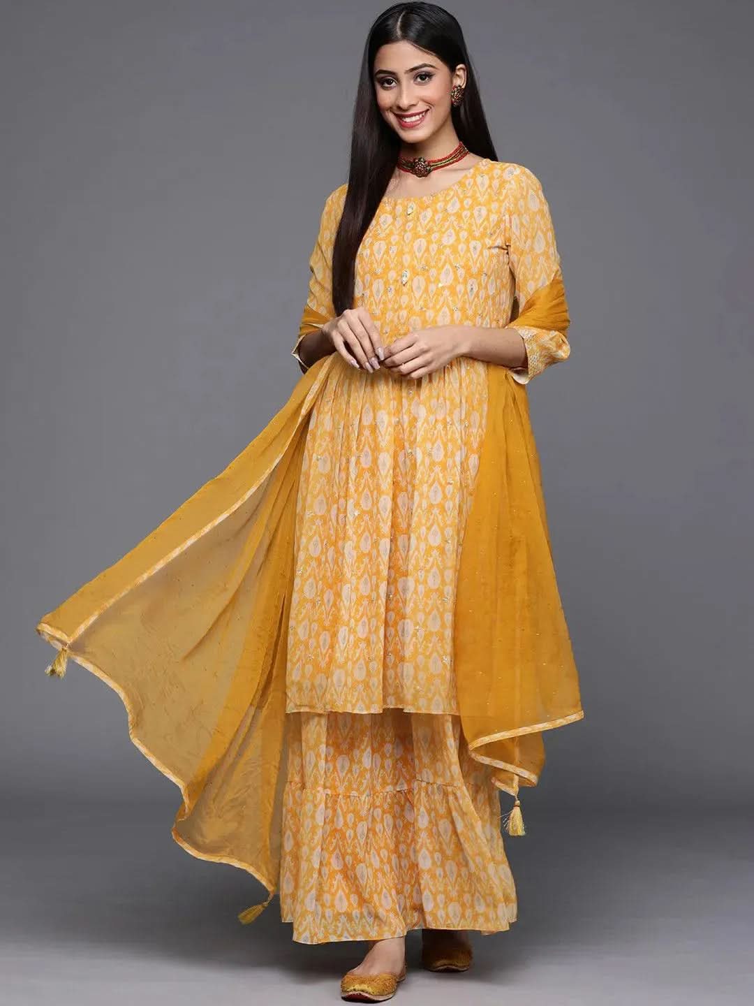 Buy Yellow Printed Georgette Suit Set - 33359O-XS | Libas Ethnic Wear Online
Buy Yellow Printed Georgette Suit Set - 33359O-XS | Libas Ethnic Wear Online