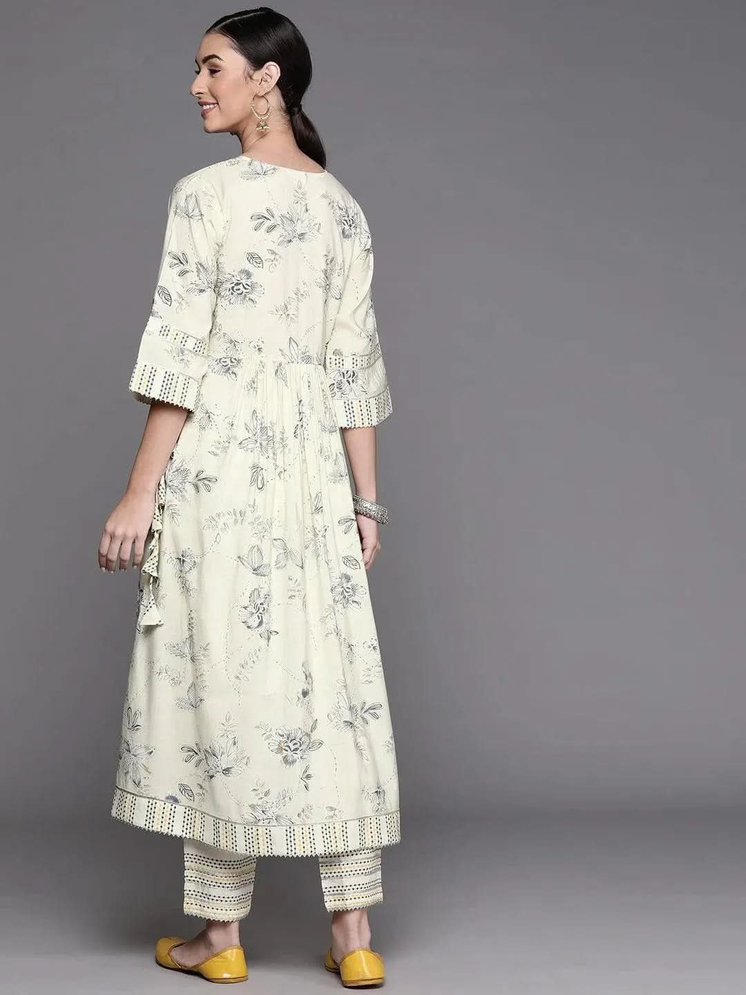 Buy Yellow Printed Silk Kurta - 23315O-XXL | Libas Ethnic Wear Online
Buy Yellow Printed Silk Kurta - 23315O-XXL | Libas Ethnic Wear Online