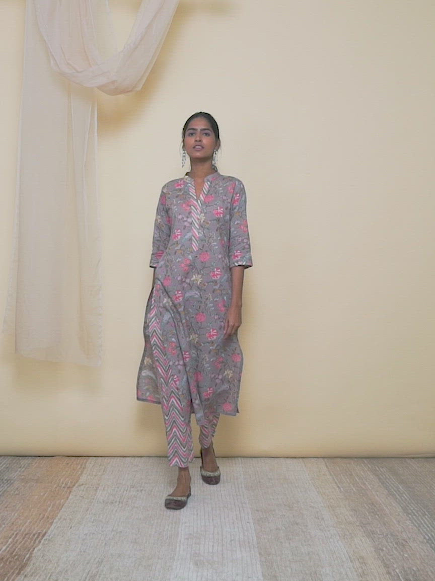 Grey Printed Cotton Straight Kurta With Trousers