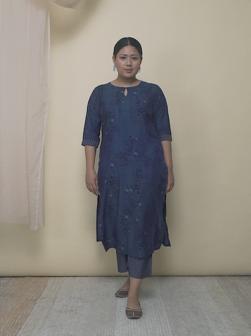 Plus Size Blue Printed Rayon Straight Kurta With Palazzos