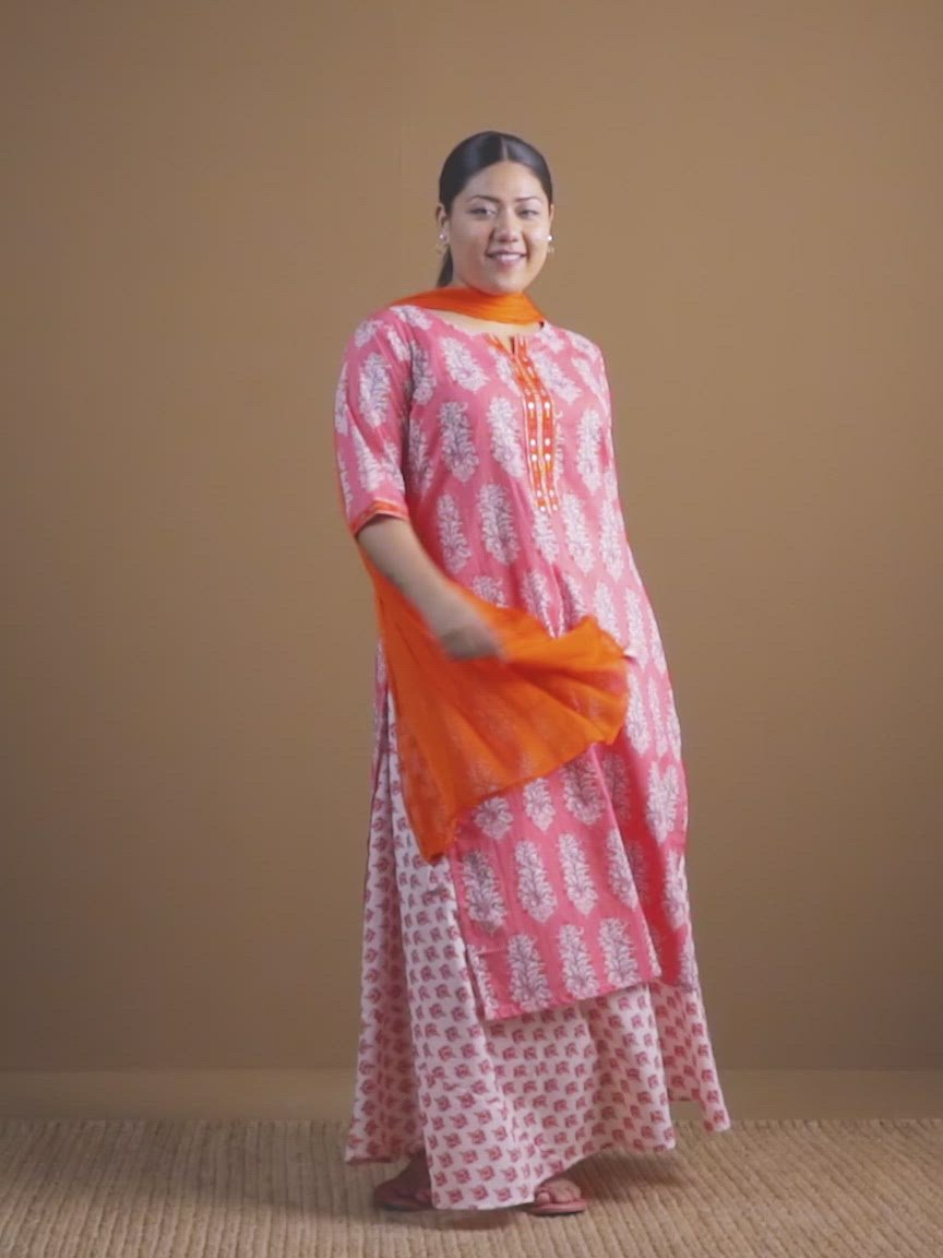 Plus Size Pink Printed Cotton Straight Kurta With Skirt & Dupatta