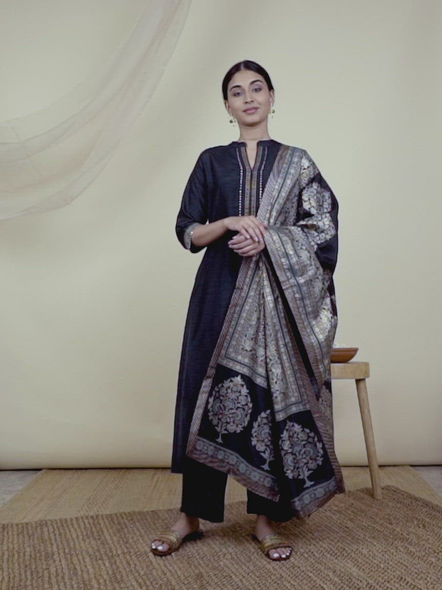 Green Solid Silk Straight Kurta With Palazzos & Dupatta