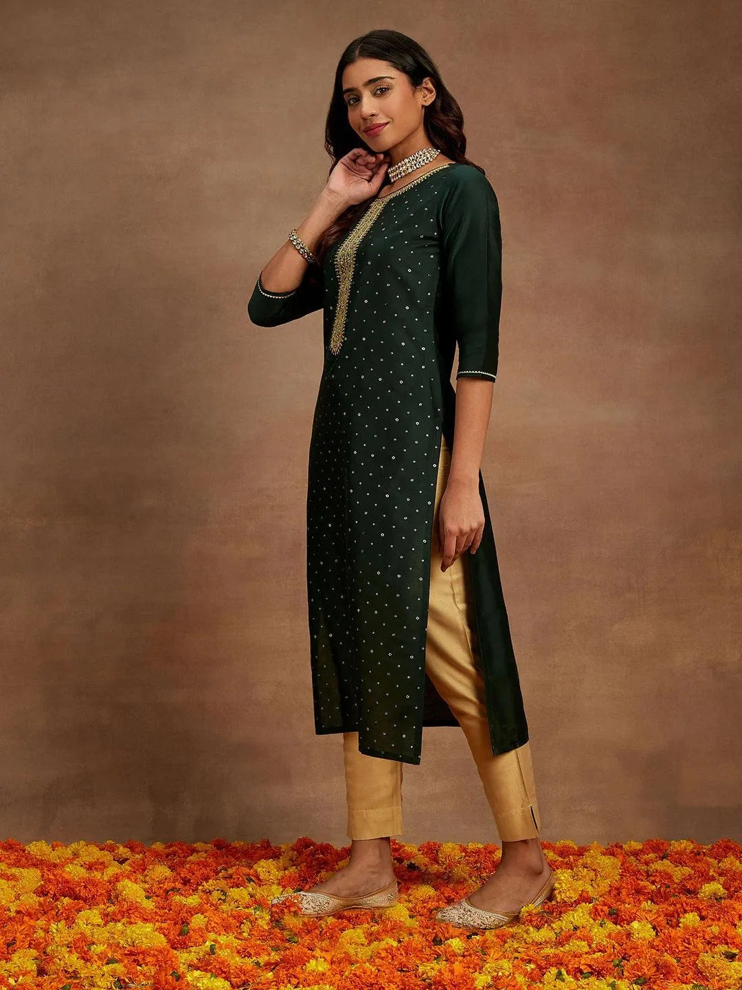 Green Embellished Silk Straight Kurta - Libas