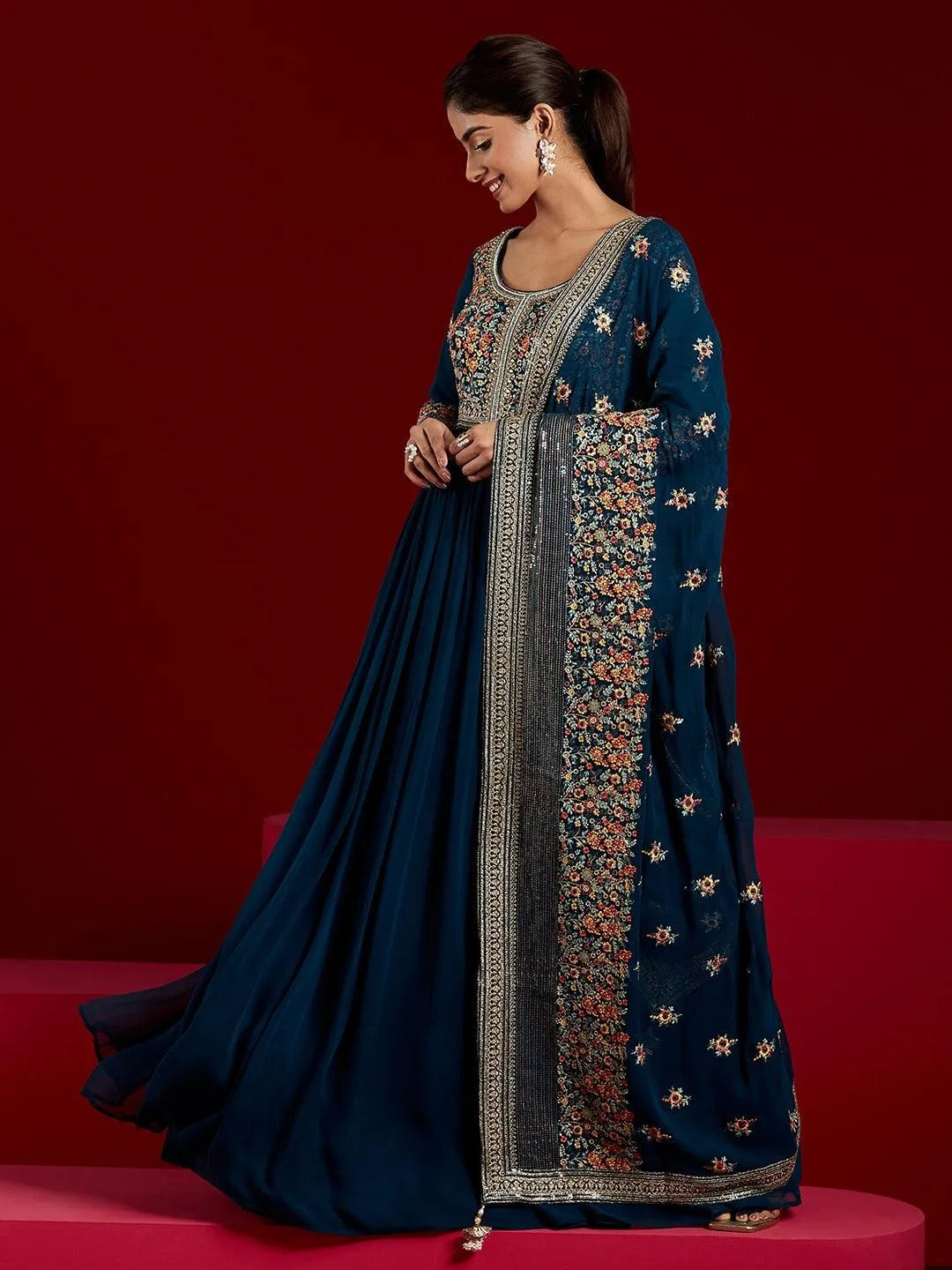 Libas anarkali deals