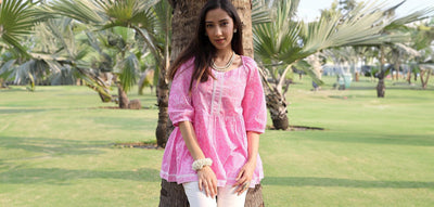 Trendy Ways to Style Your Modern Kurti with Jeans