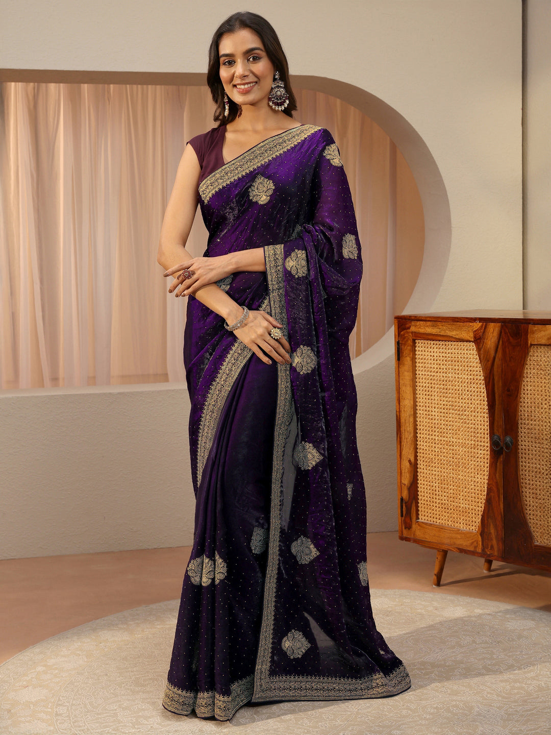  Aubergine Purple Ethnic Embellished Tissue Saree 