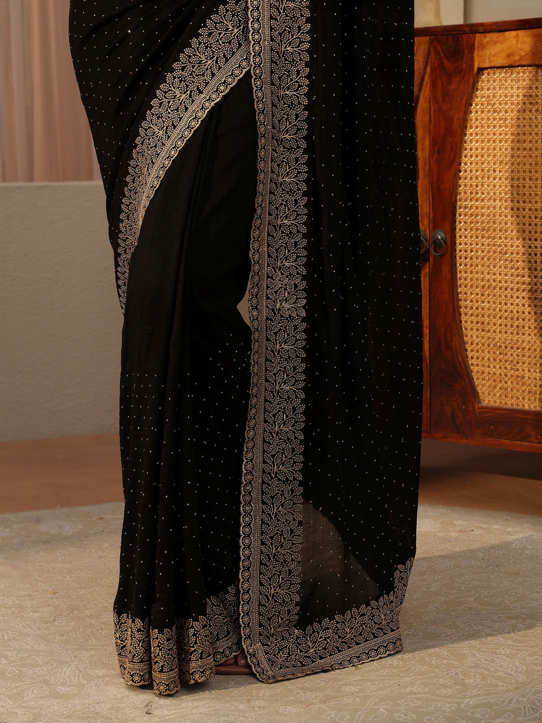  Black Embellished Silk Blend Saree 