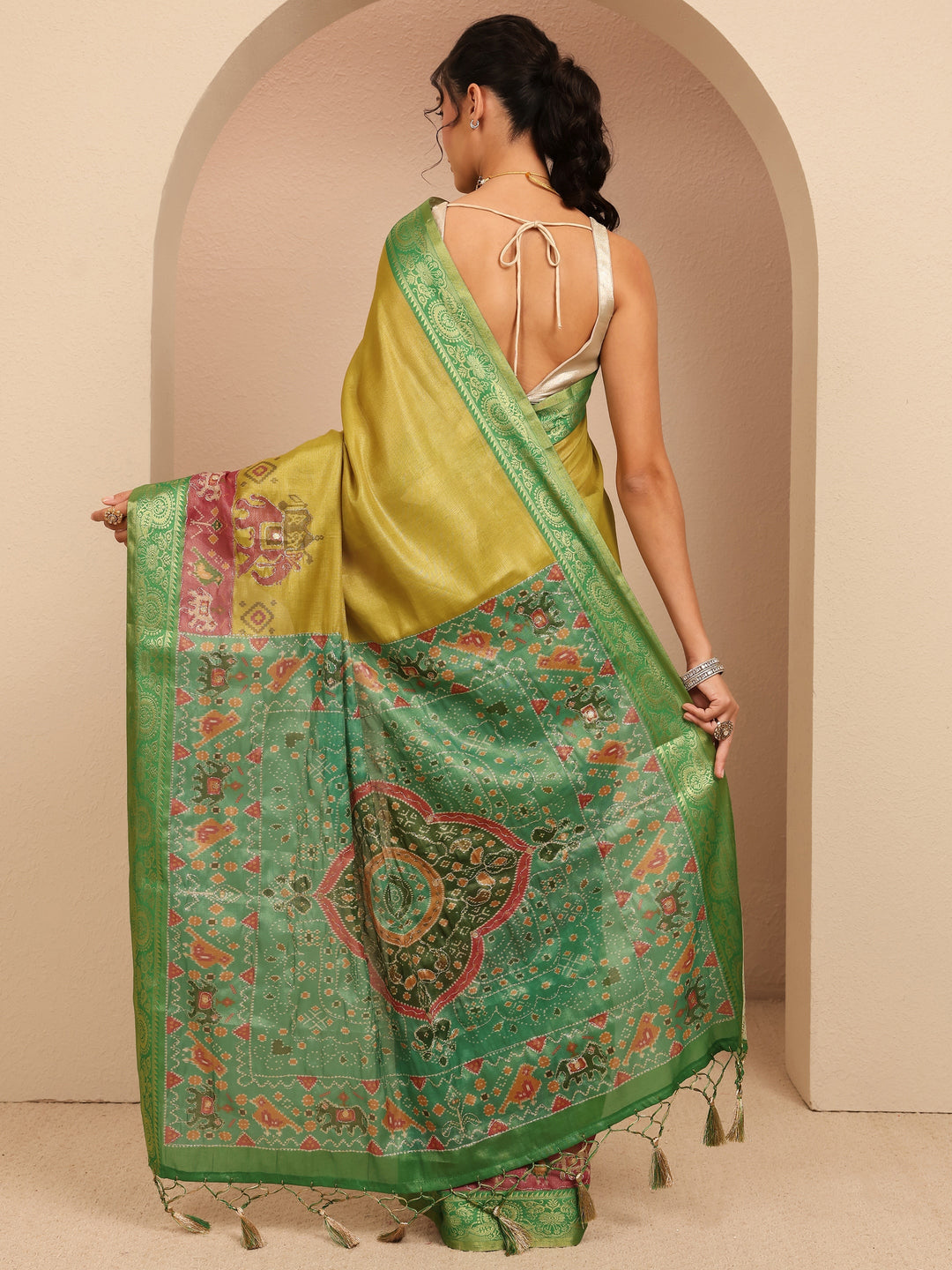  Fern Green Patola Border Silk Blend Saree 