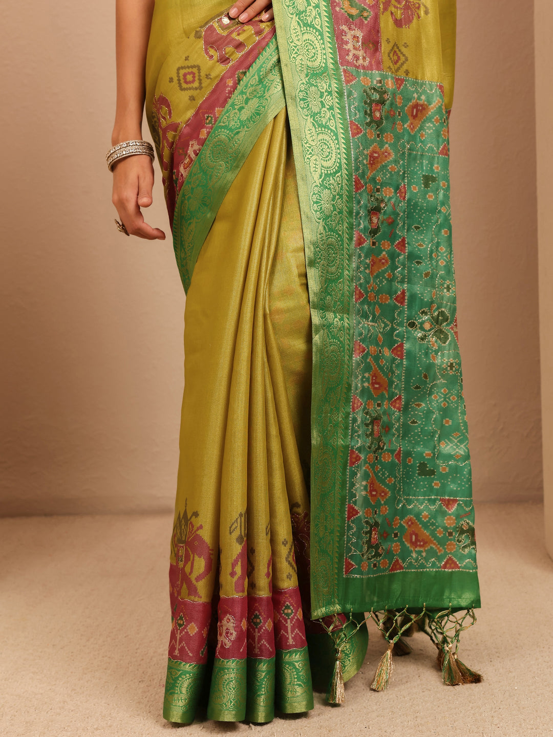  Fern Green Patola Border Silk Blend Saree 
