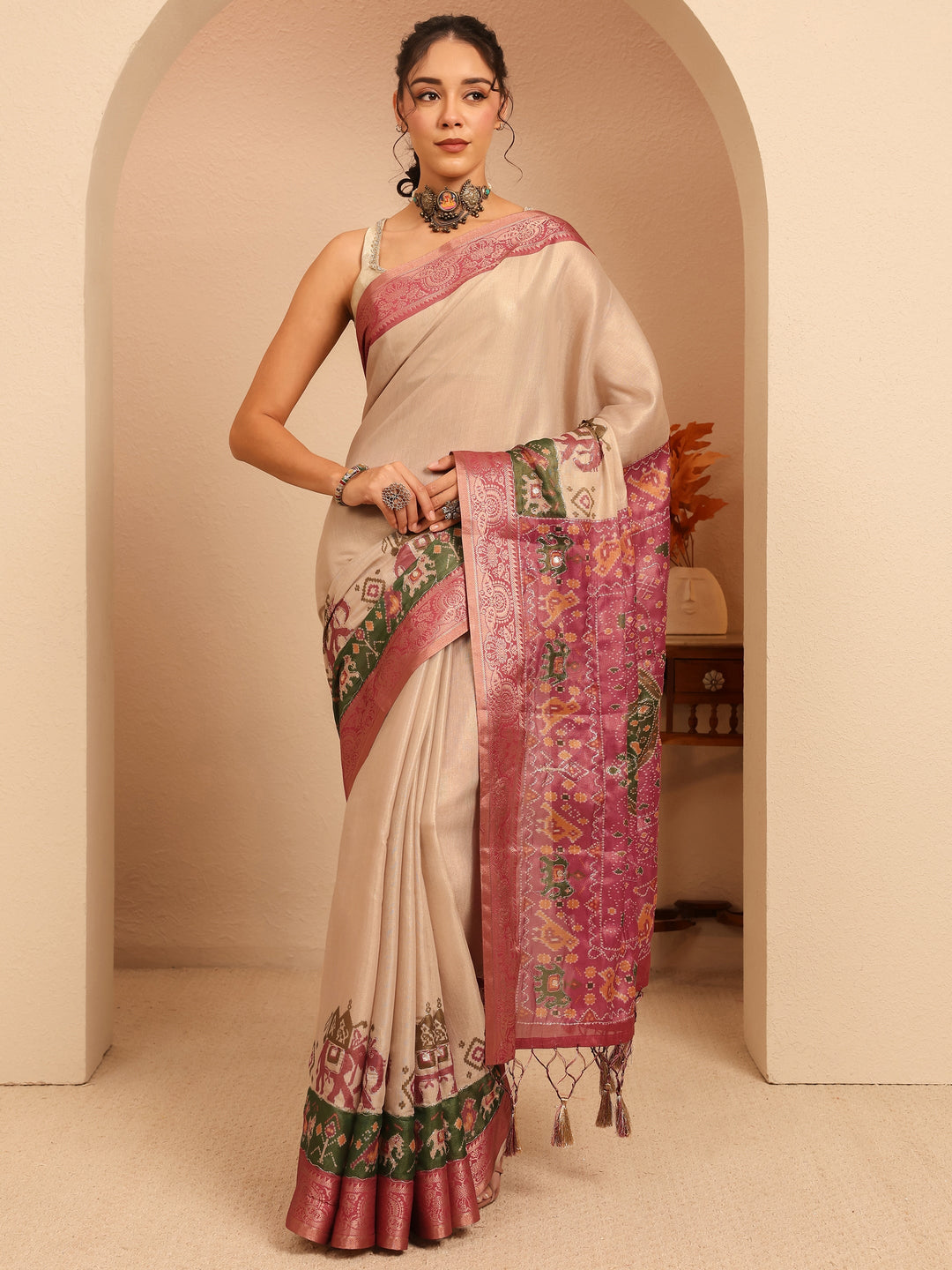  Cream Patola Border Silk Blend Saree 