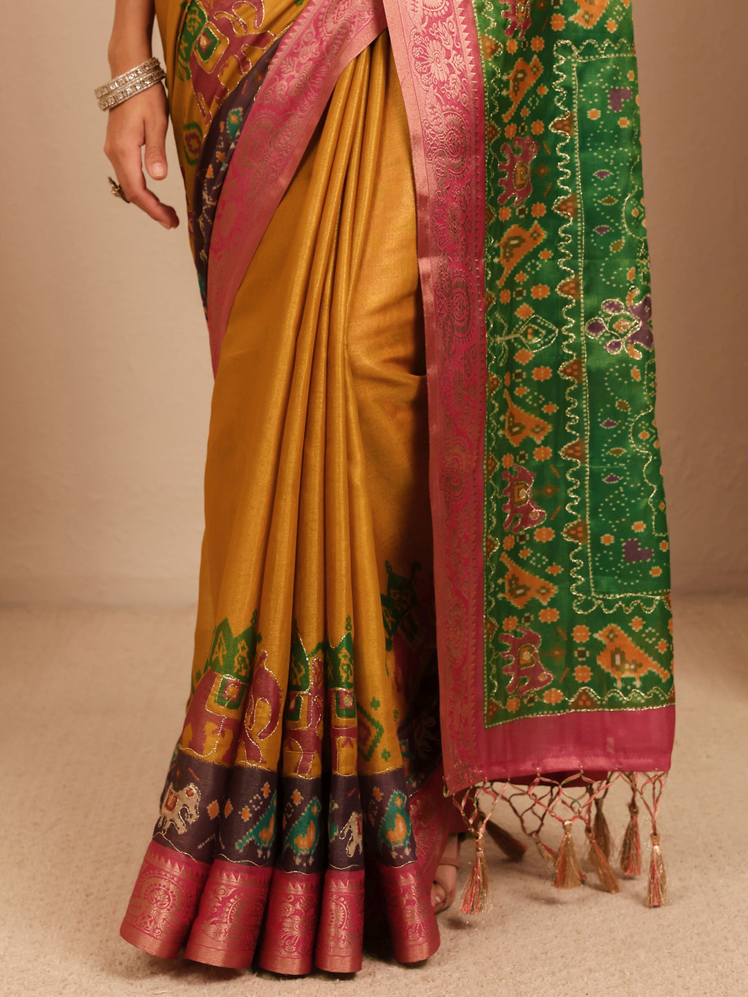  Mustard Patola Border Silk Blend Saree 