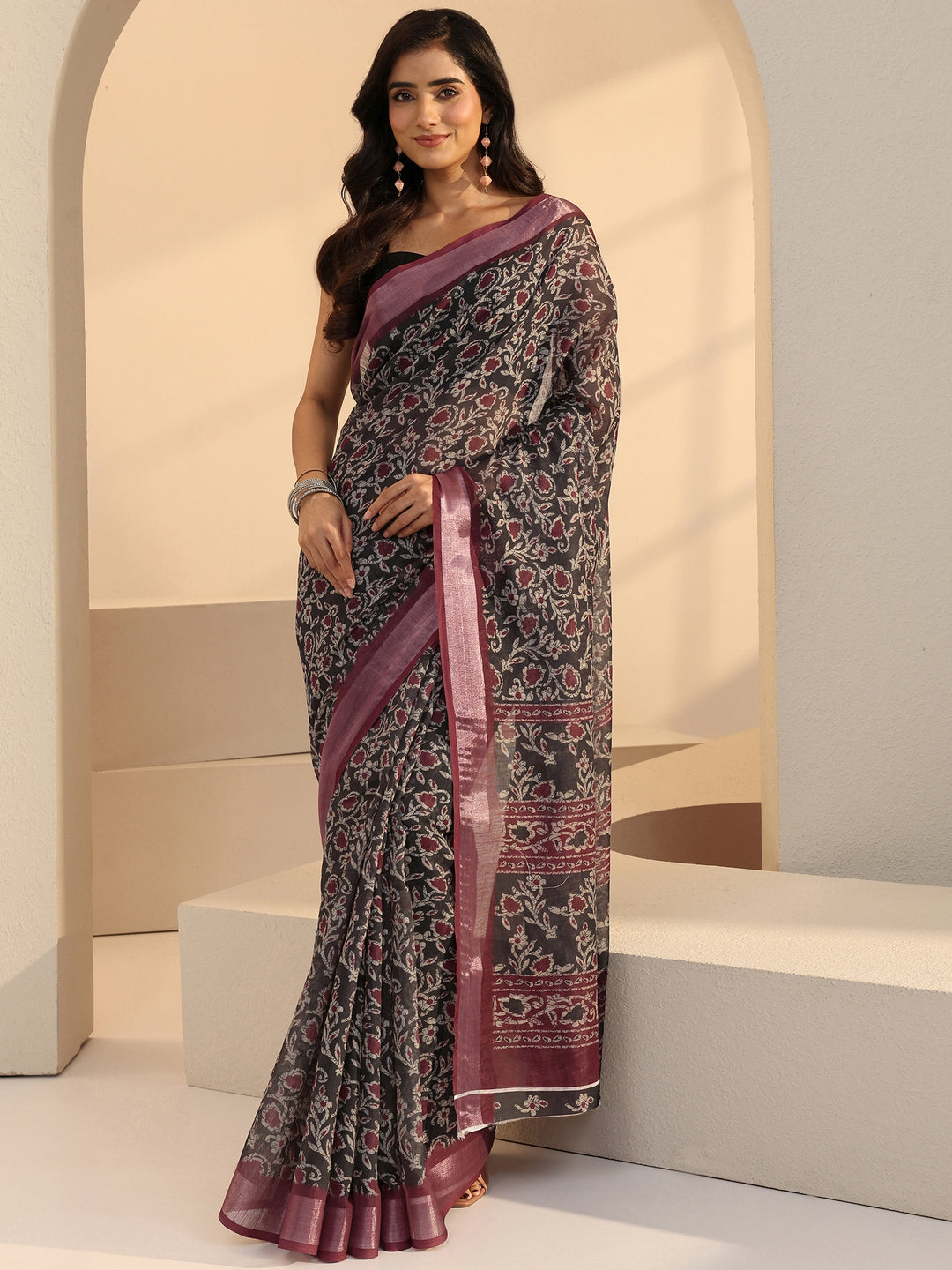  Black Floral Print Cotton Blend Saree 