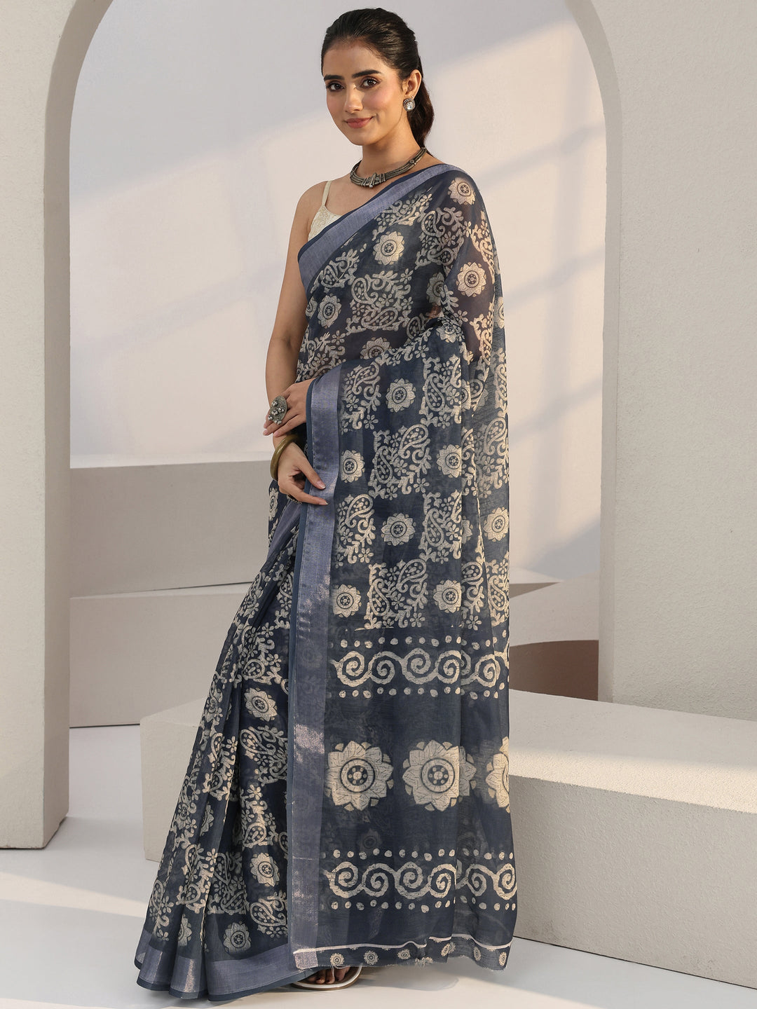  Blue Paisley Print Batik Cotton Blend Saree 