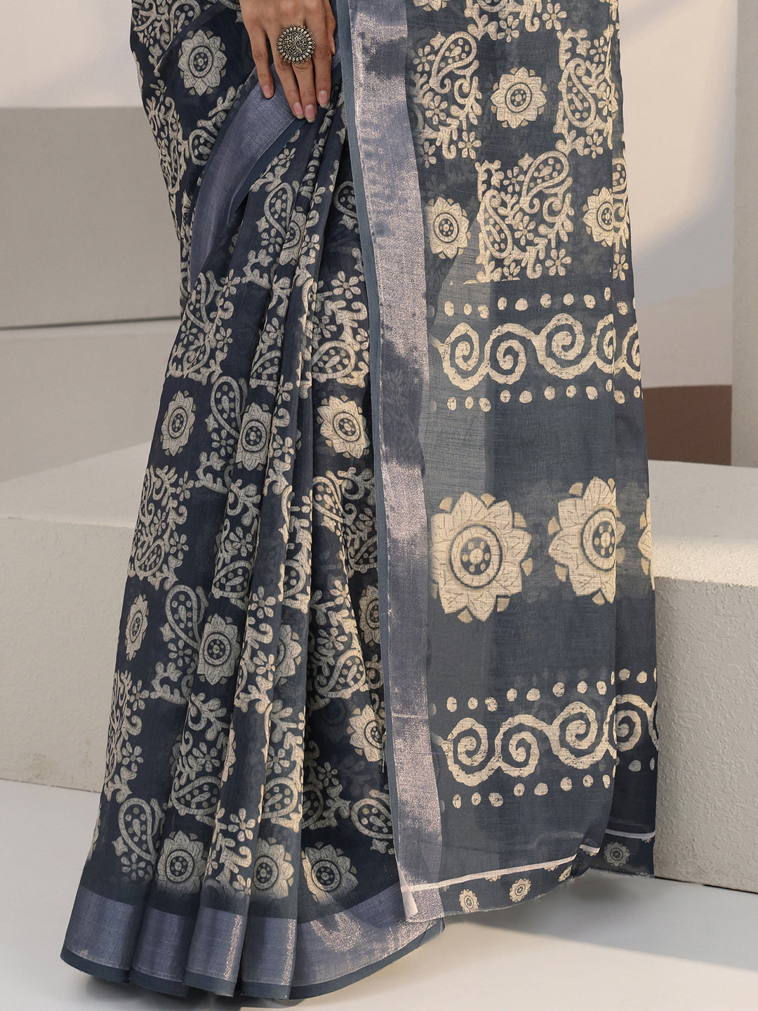  Blue Paisley Print Batik Cotton Blend Saree 