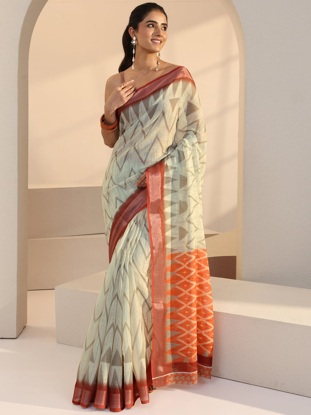  Beige Chevron Print Cotton Blend Saree 
