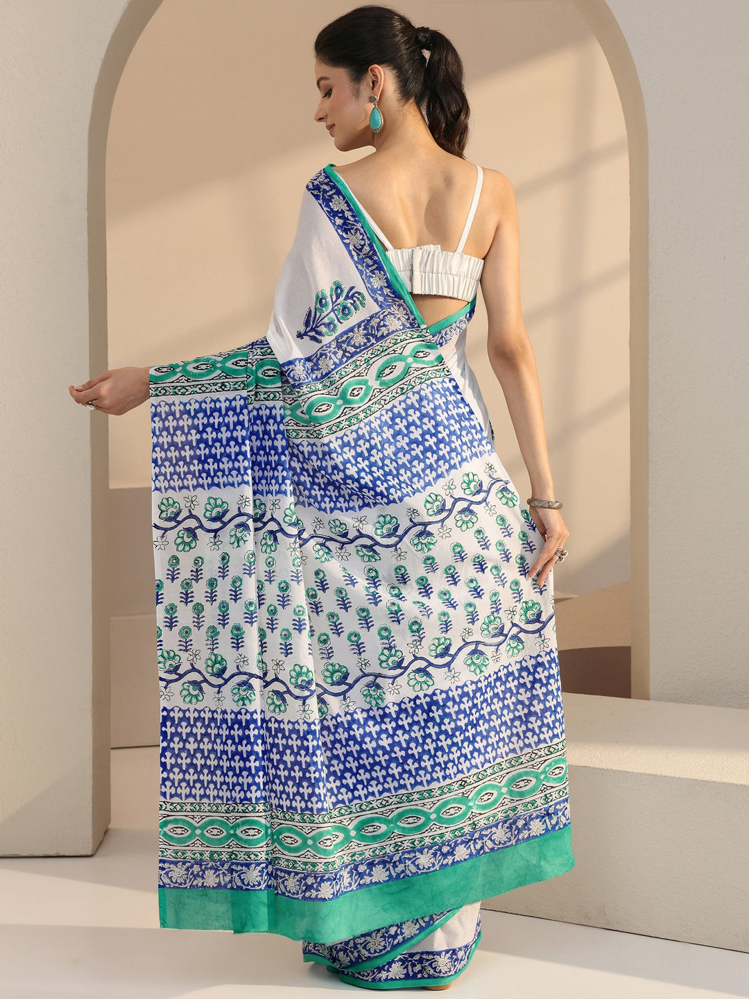  White Block Printed Cotton Saree 