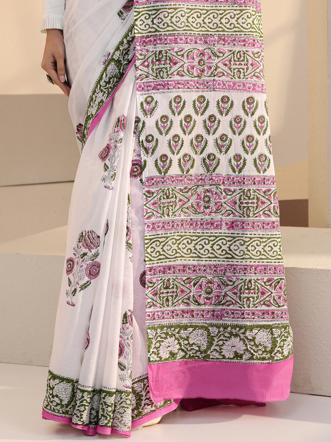  White Floral Printed Cotton Saree 