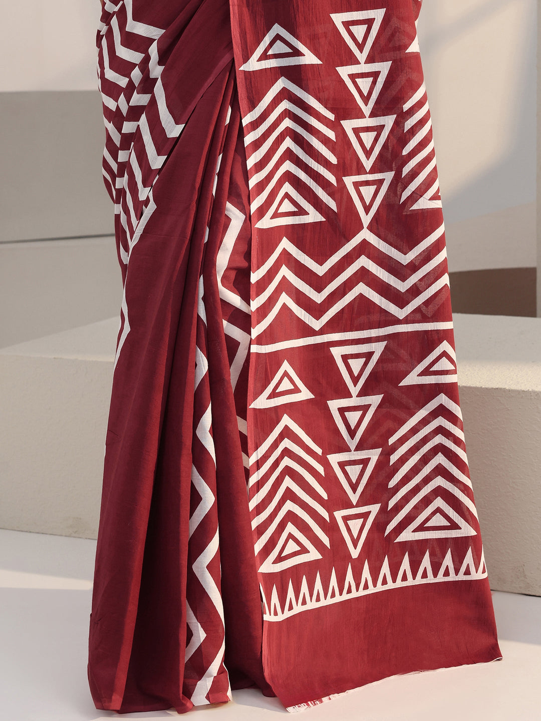  Maroon Chevron Print Cotton Saree 