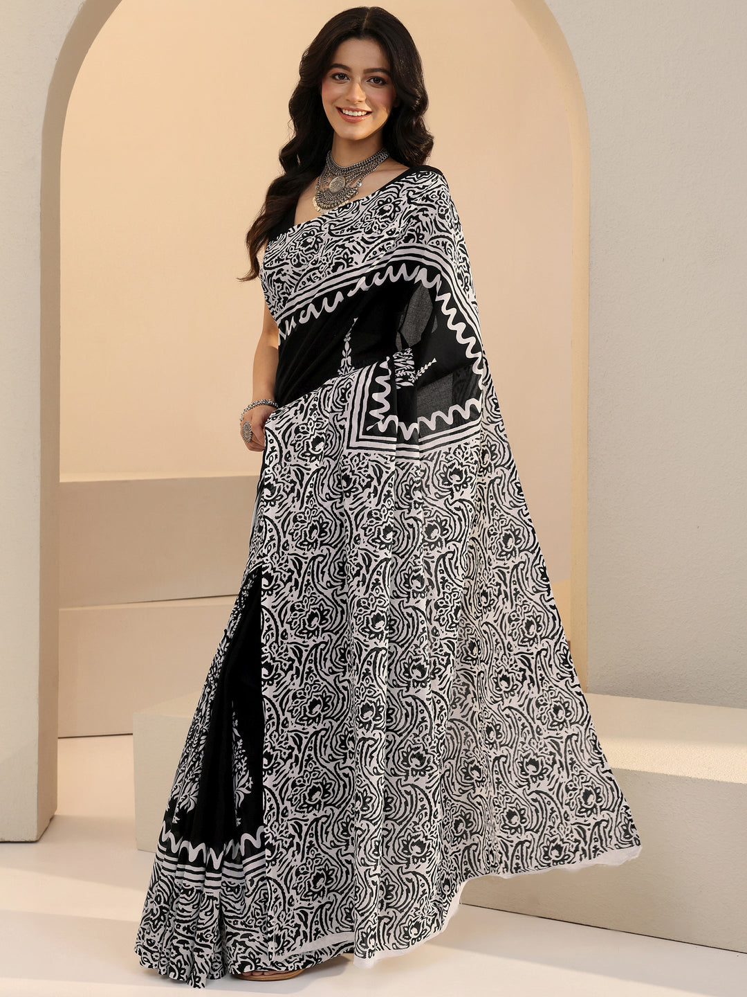  Black Paisley Print Cotton Saree 