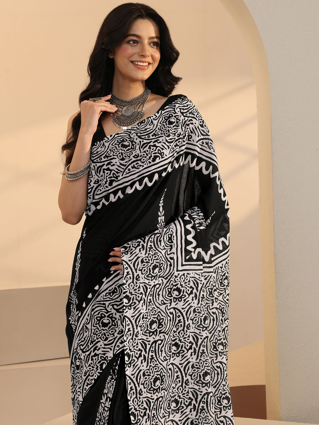  Black Paisley Print Cotton Saree 