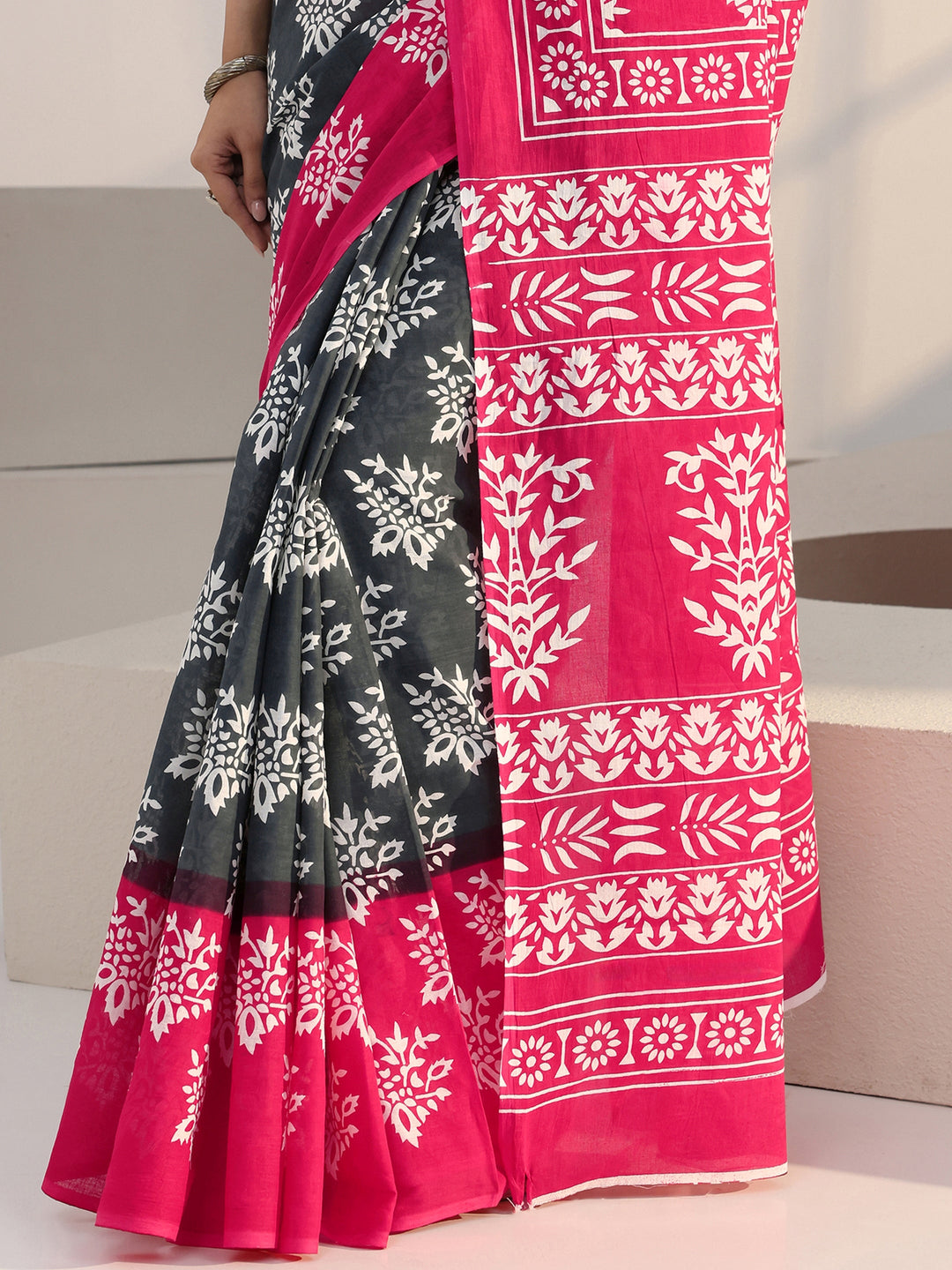  Grey Floral Print Cotton Saree 