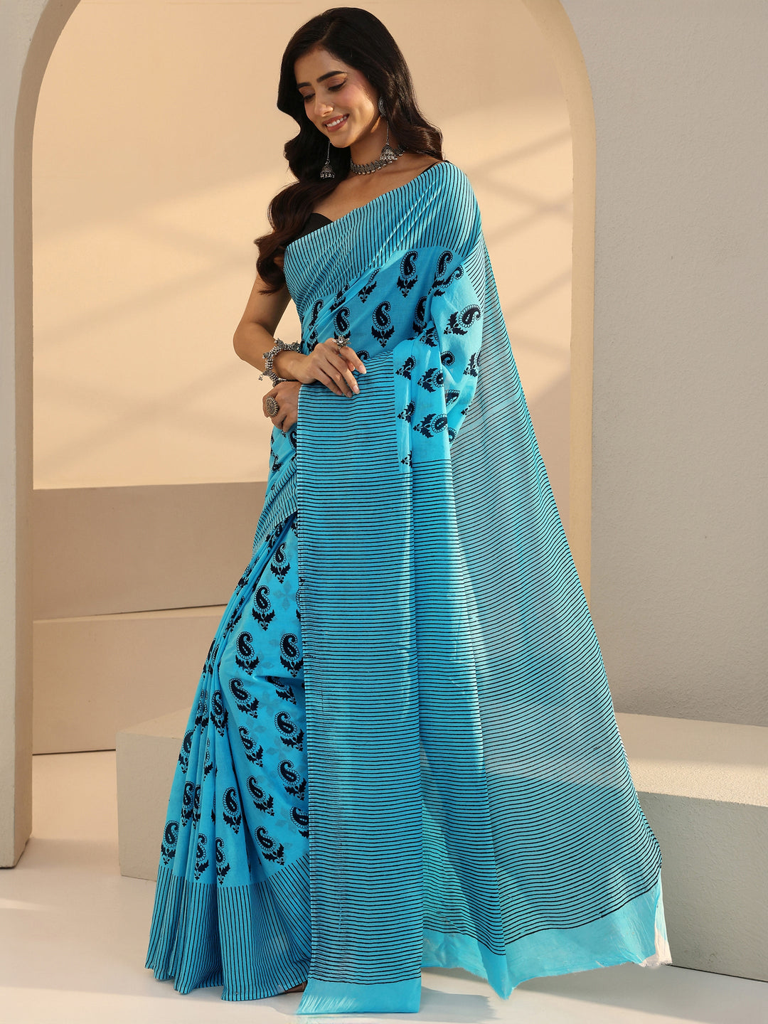  Sky Blue Paisley Print Cotton Saree 
