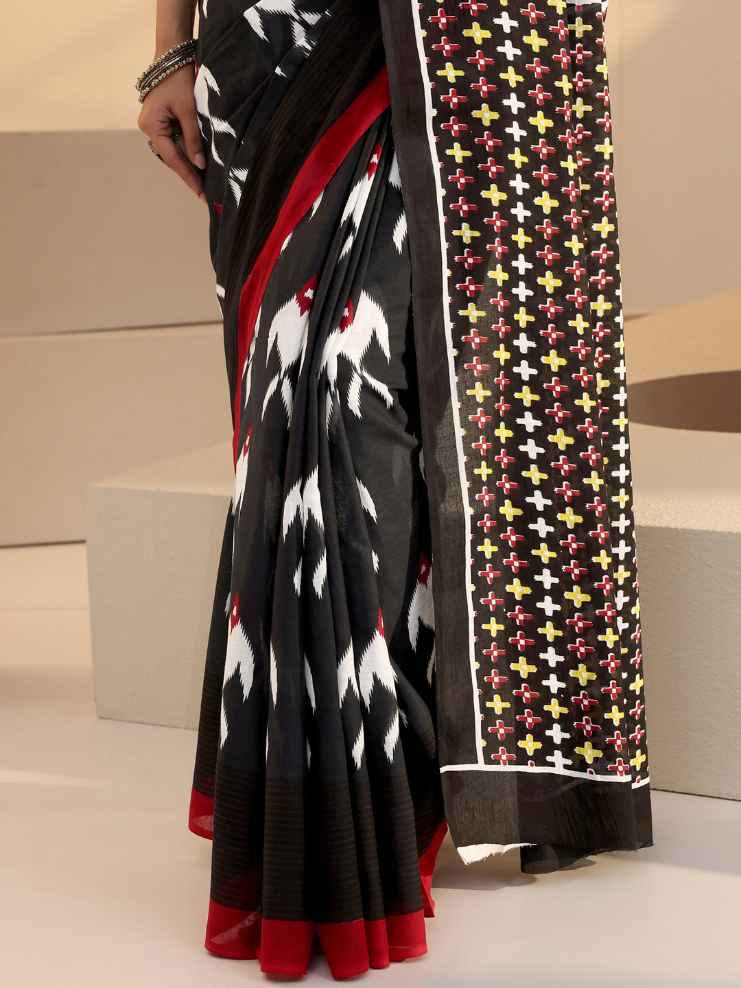  Black Fish Print Cotton Saree 